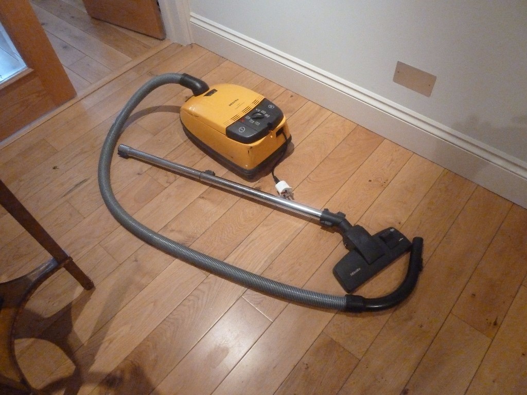 Miele S512 Super Air Clean Vacuum Cleaner 100 working ! in