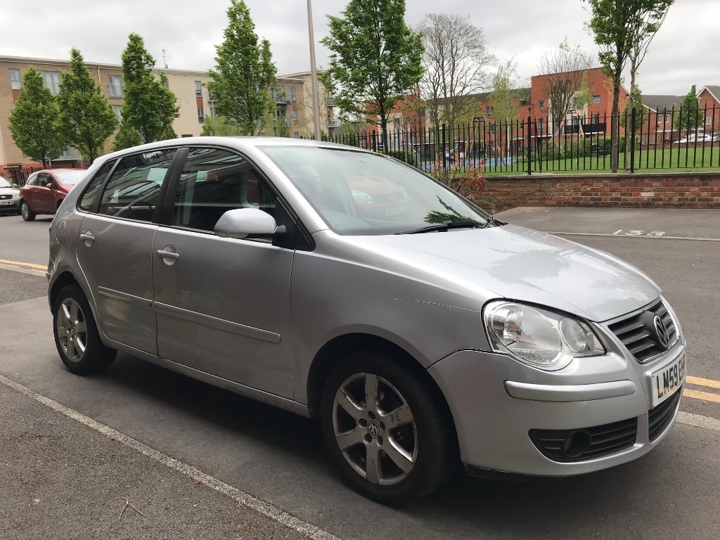 REDUCED +++ 2009 VW Polo 5 door hatchback Petrol Manual 65200 miles
