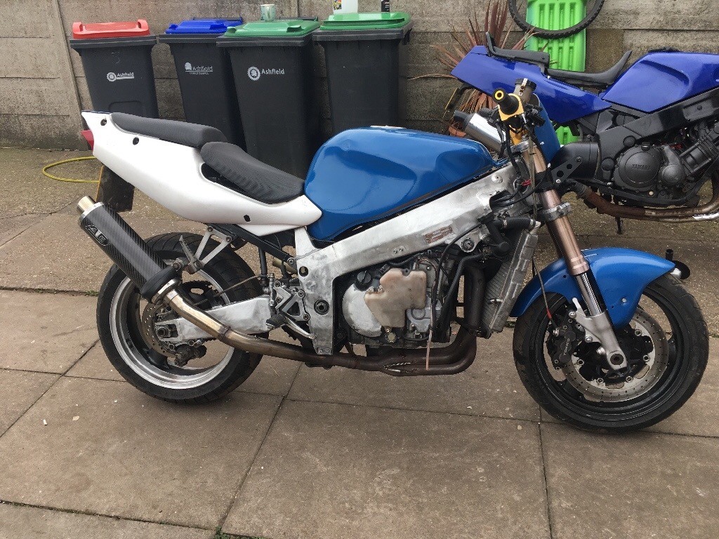 Kawasaki zx750 | in Kirkby-in-Ashfield, Nottinghamshire | Gumtree