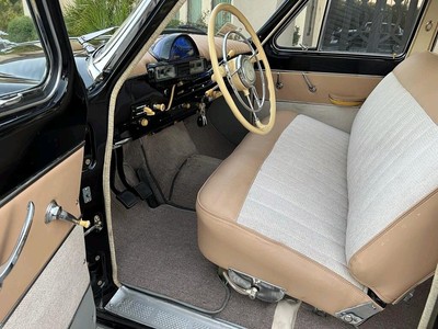 image 3 of interior