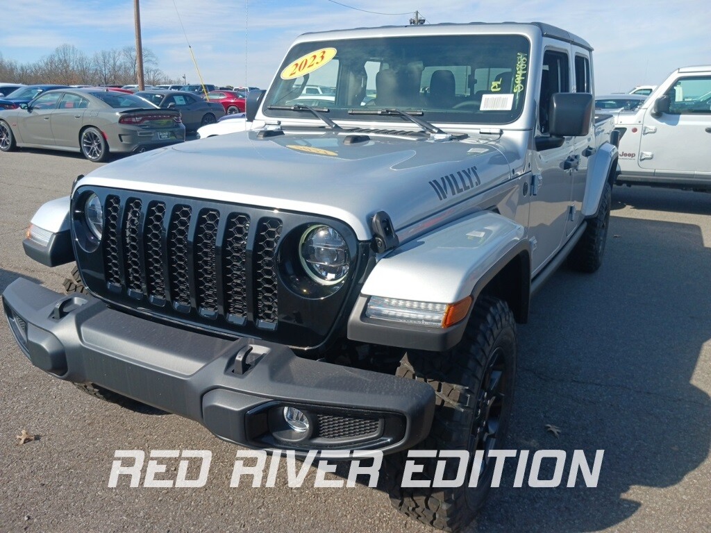 2023 Jeep Gladiator Sport