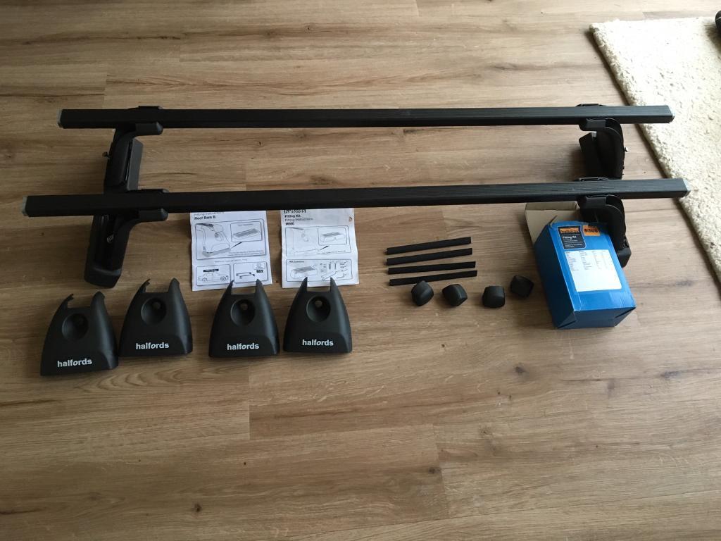 Halfords roof rack for mk 5 Astra (200410) in Llanishen, Cardiff