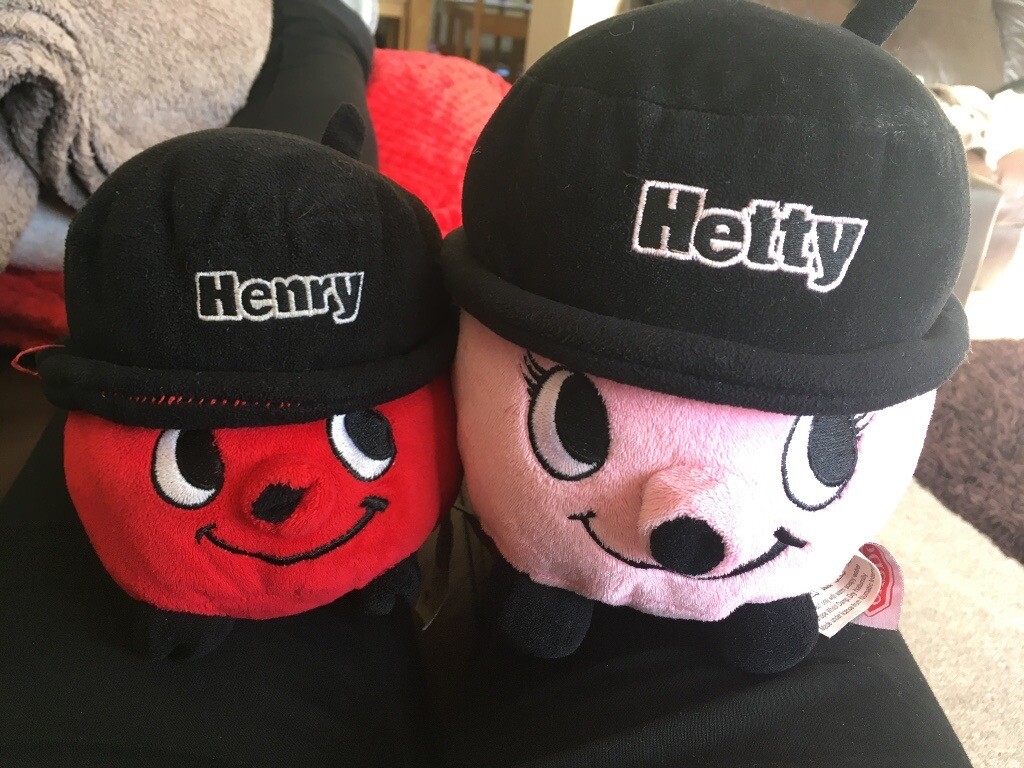 Henry Hoover Toy Smyths | Wow Blog
