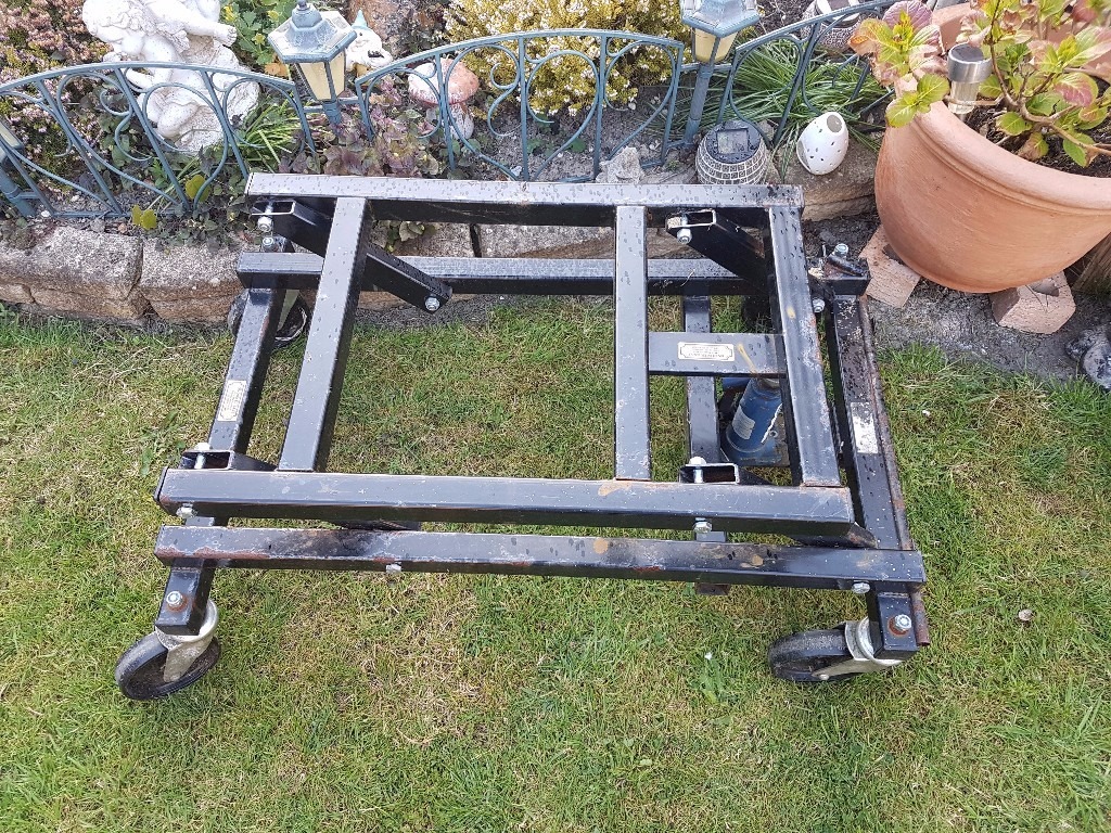hydraulic pool table jack / trolley in Cambridge, Cambridgeshire