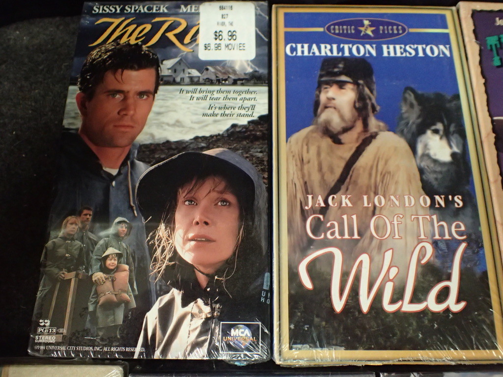 7 vintage VHS movie tapes WESTERNS still sealed