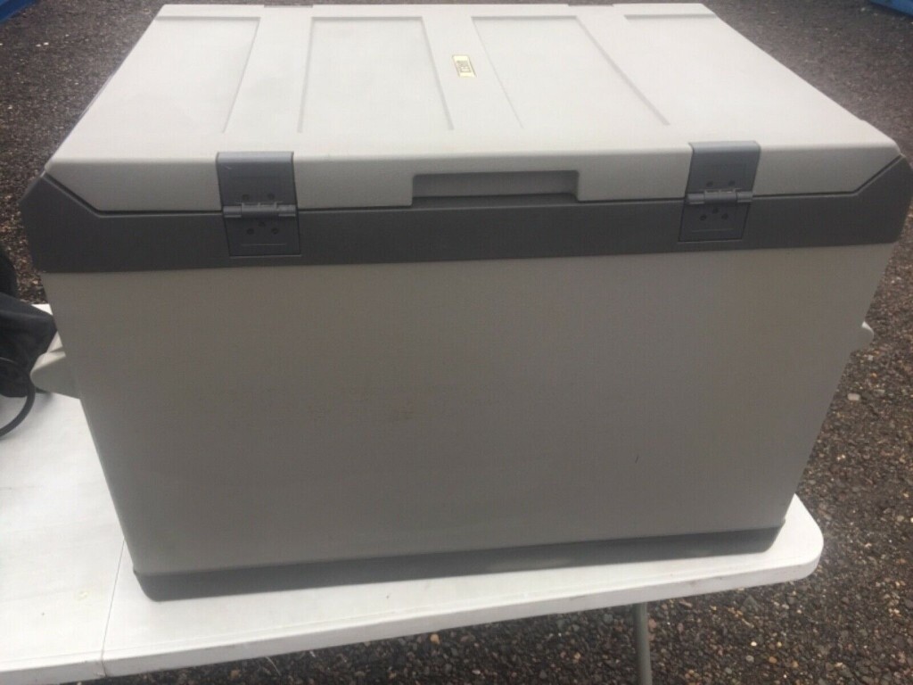 Waeco Coolfreeze CF110 Compressor fridge freezer Cool box 12v Dometic