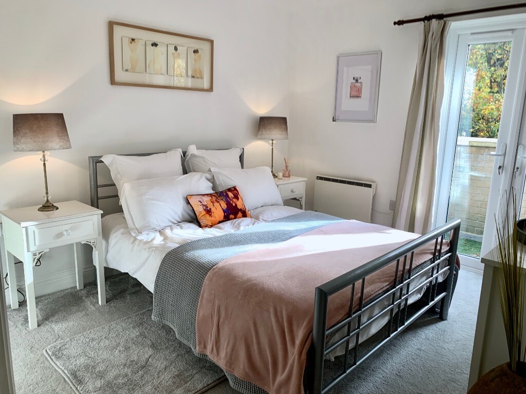 Luxury one bedroom apartment IP4 near Ipswich Hospital in Ipswich