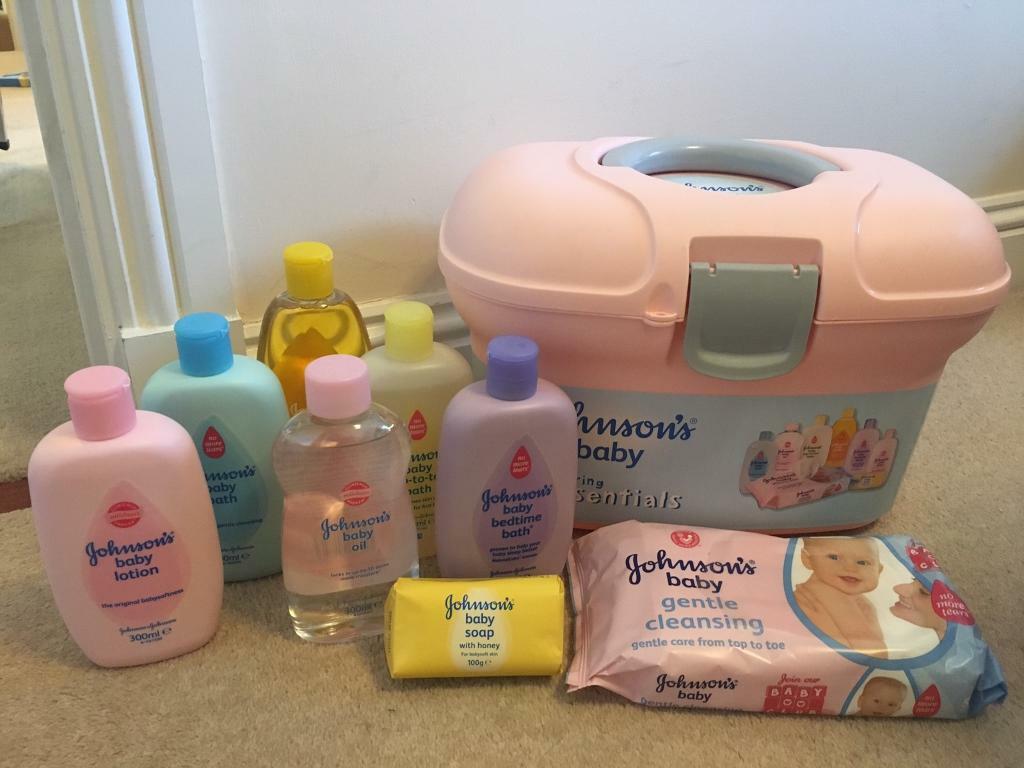 2x Johnson’s skincare baby essentials box in Livingston, West Lothian
