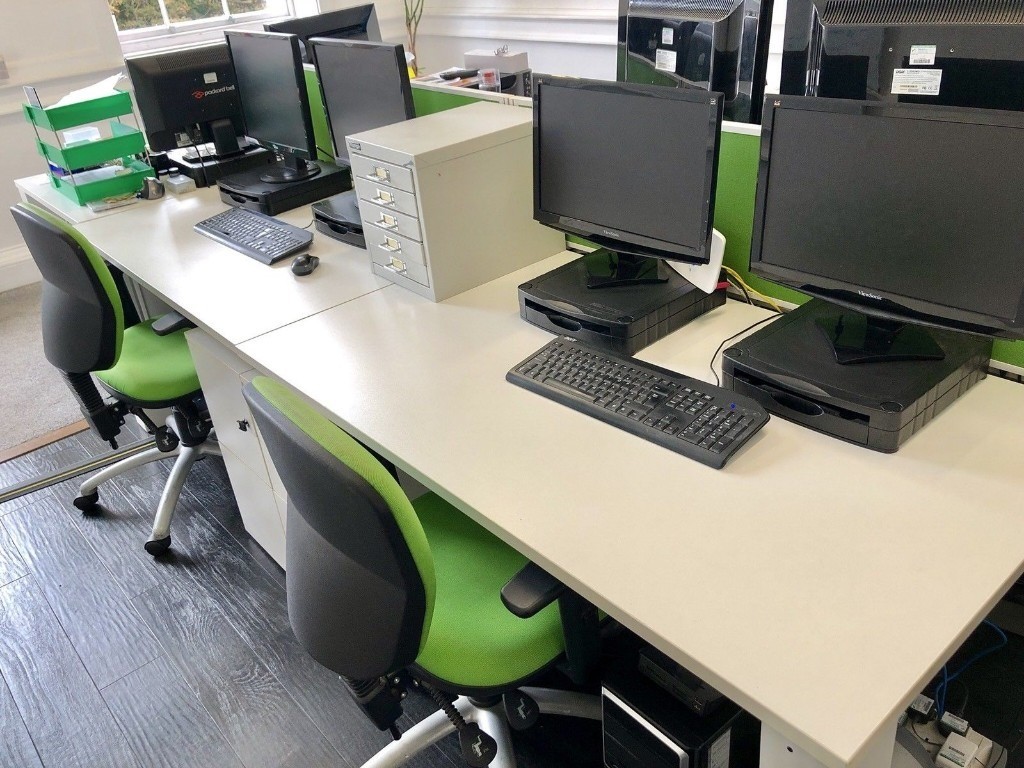 5 Person Computer Workstation In Newmarket Suffolk Gumtree