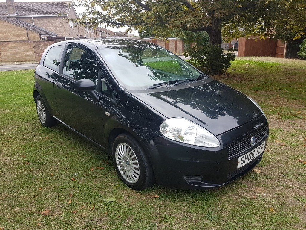 FIAT PUNTO DYNAMIC 1.2petrol, manual, 3dr, BRAND NEW 13 Months MOT