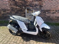 Peugeot Tweet 125 Scooter CVT Euro 5