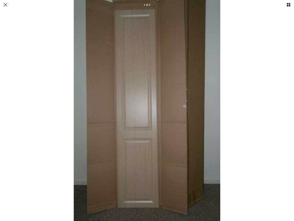 4 New Sharps Wardrobe Doors Still In In Sprotbrough