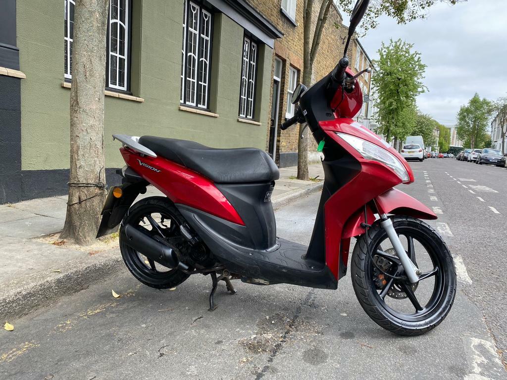 Honda vision 50cc (2013) 1 owner from new perfect condition in