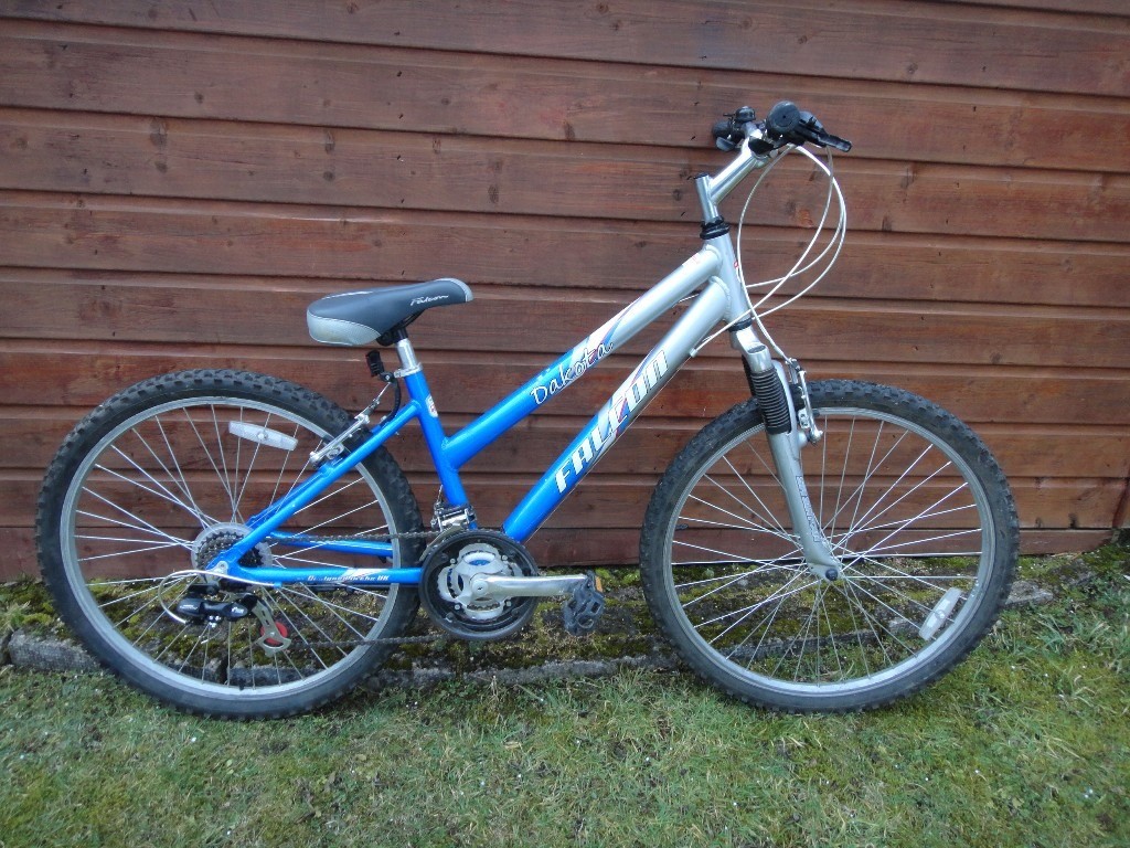 Falcon Dakota bike, 26 inch wheels, 21 gears, 15 inch lightweight frame