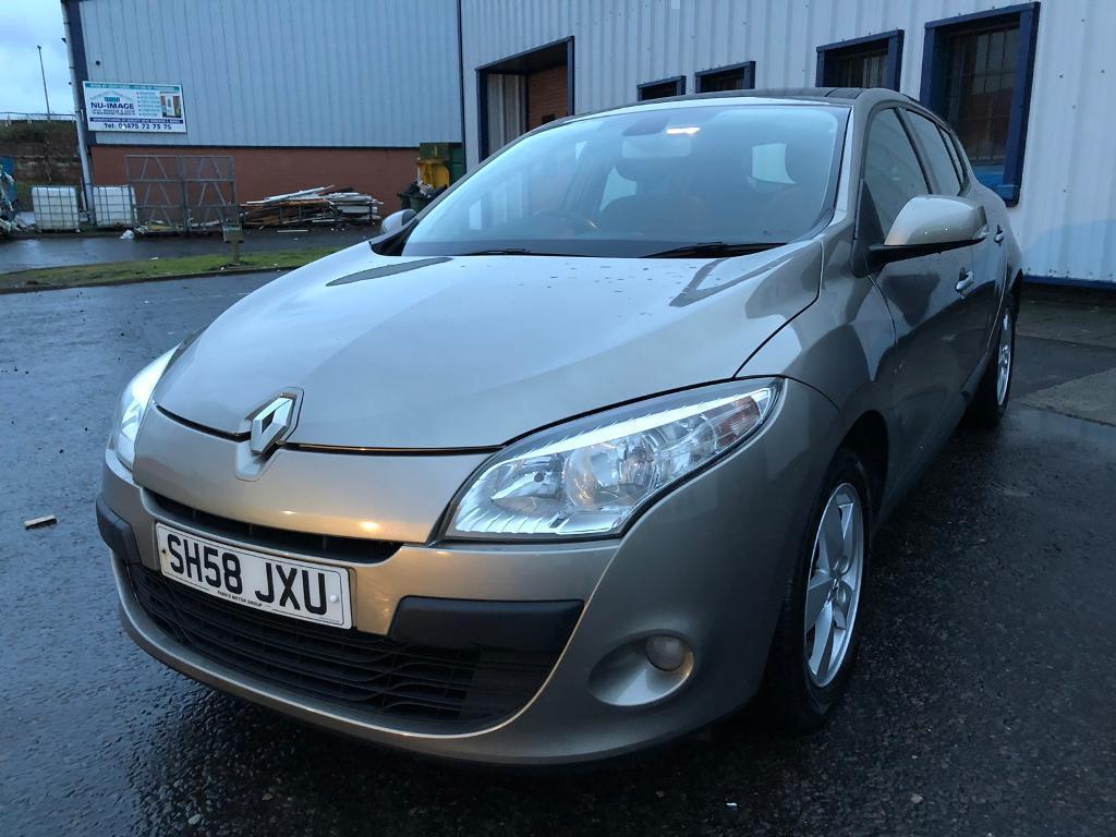 2009 NEW MODEL RENAULT MEGANE 1.6 VVTI / 1 OWNER/ PANORAMIC GLASS ELECTRIC  SUNROOF