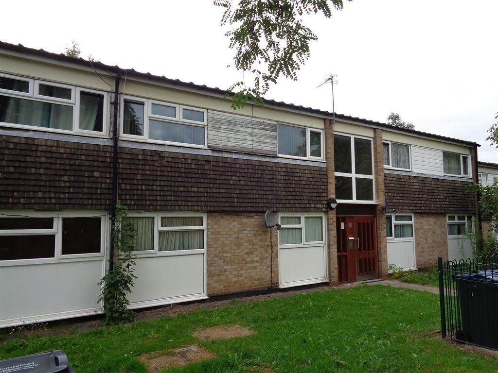 ONE BEDROOM FLAT TO RENT ** SPACIOUS FLAT ** FEW MINUTES ...