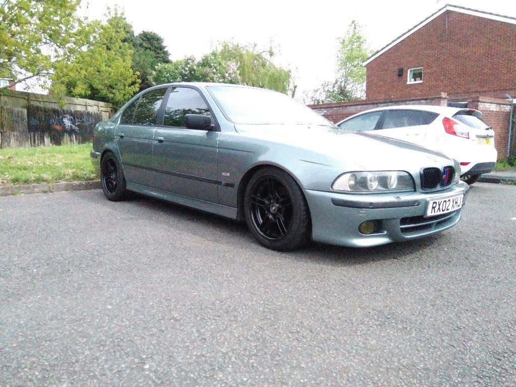 Bmw m5 525i