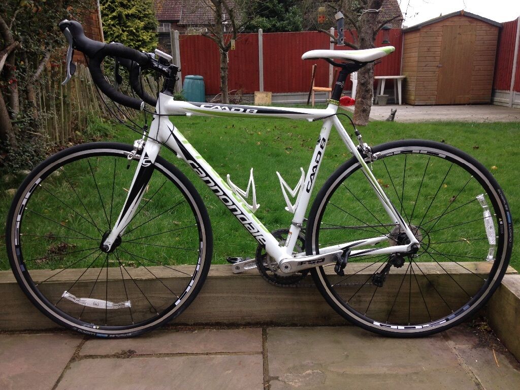 Cannondale CAAD8 Tiagra Men's road bike 54 cm | in Hutton, Essex | Gumtree