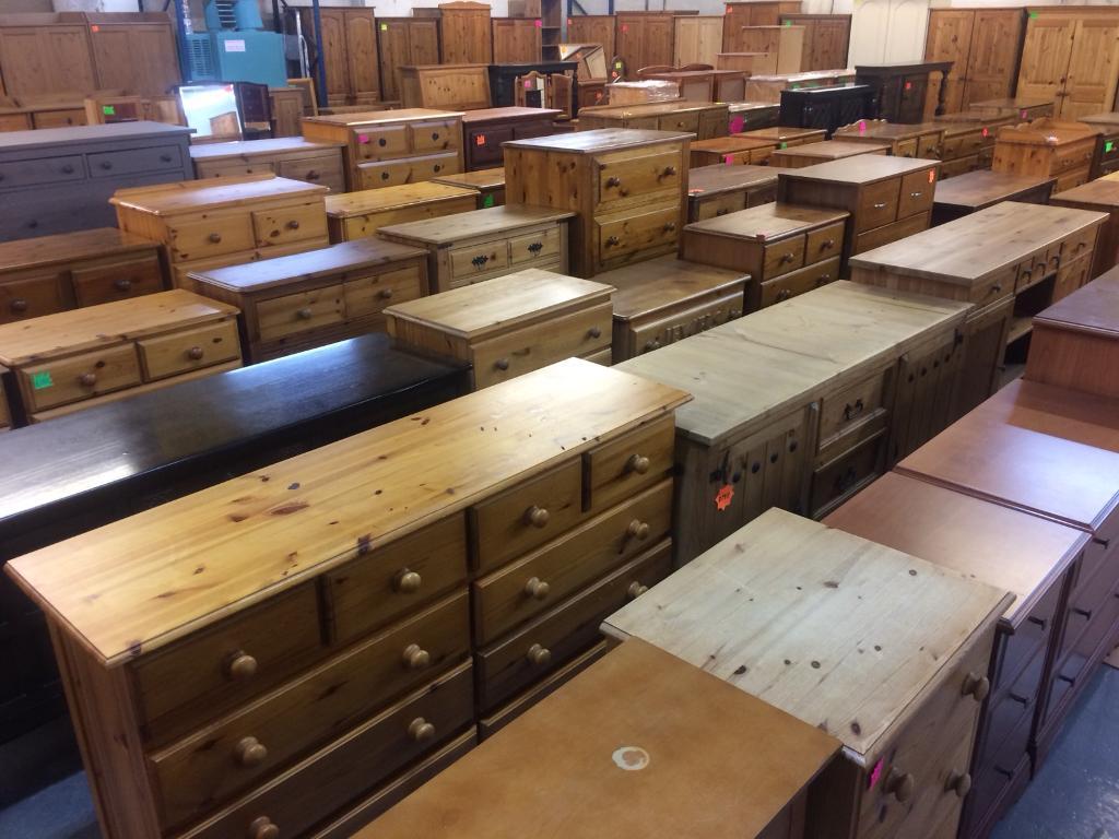 Quality used solid wood / pine chest of drawers in Acocks Green, West