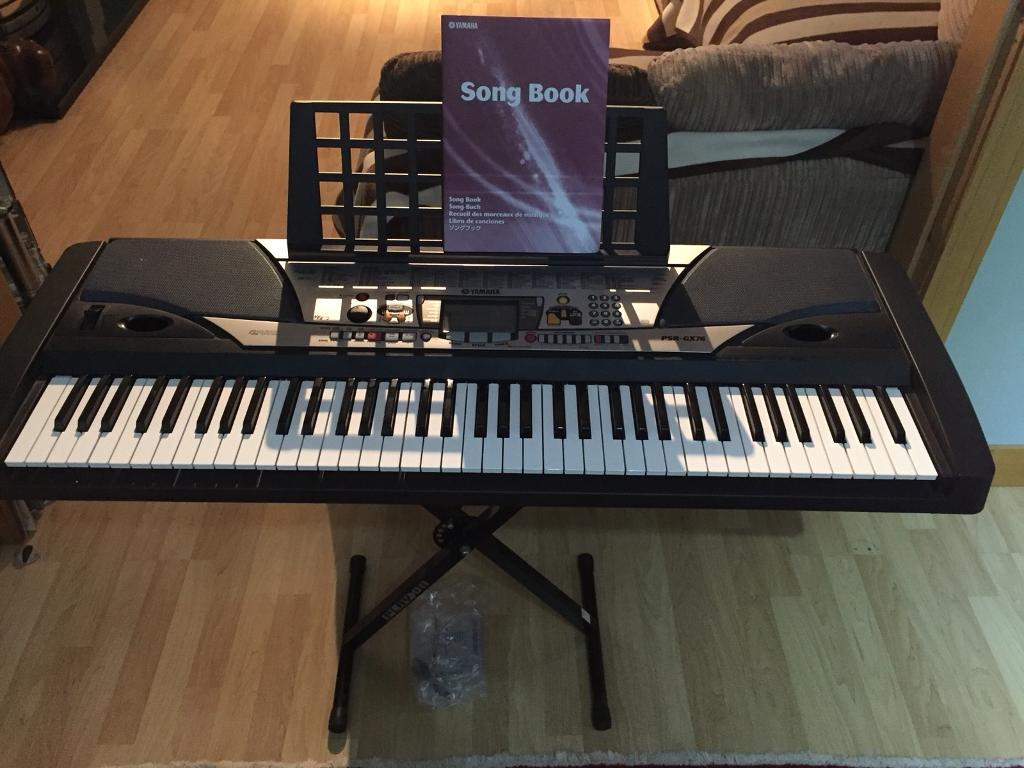 Yamaha PSR-GX76