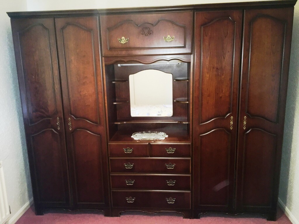 Double Wardrobe And Dresser Unit In Ballyclare County Antrim