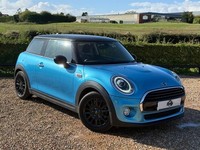2019 MINI Hatch 1.5 Cooper Classic Hatchback 3dr Petrol Manual Euro 6 (s/s) (136