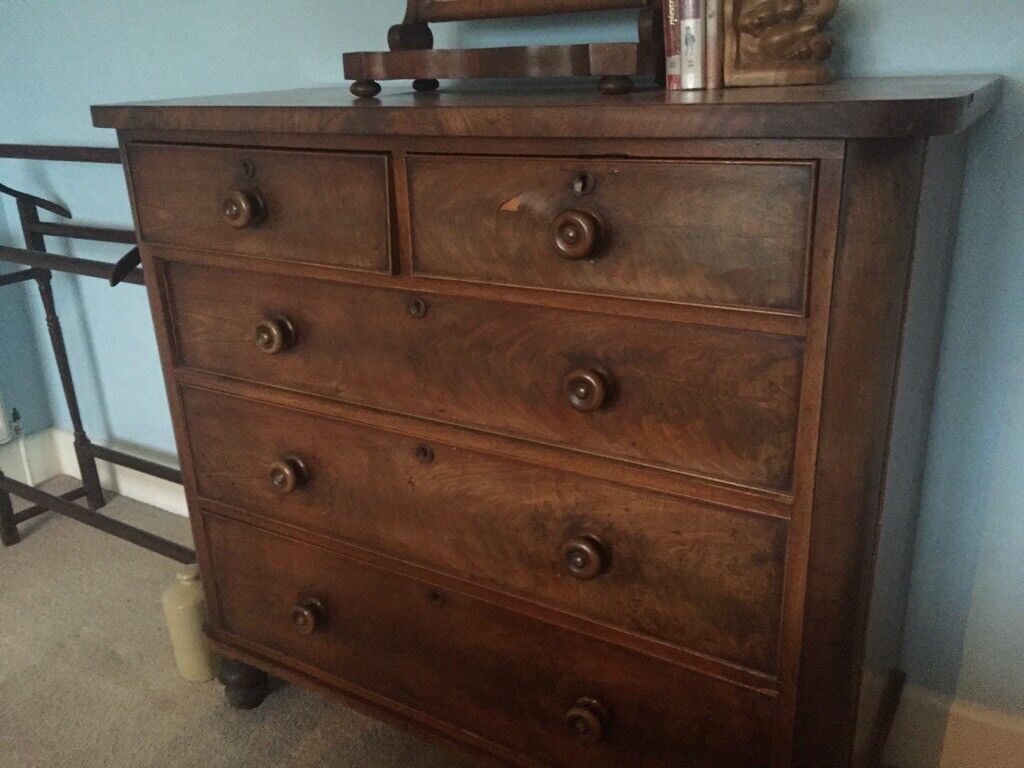 Large mahogany chest of drawer with mirror. in Taunton