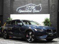 2021 21 VOLVO V60 CROSS COUNTRY 2.0 B4 MHEV ESTATE 5DR DIESEL HYBRID AUTO AWD EU