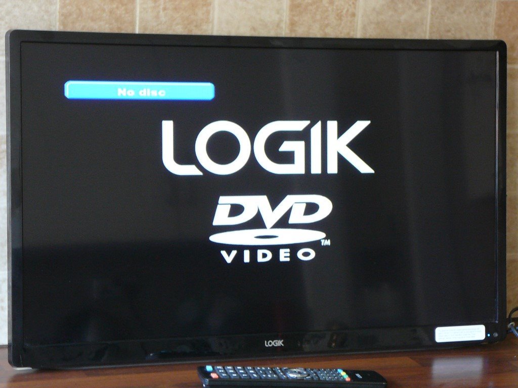 LOGIK L29HED14 29" LED TV WITH BUILT IN DVD AND FREEVIEW in Calverton