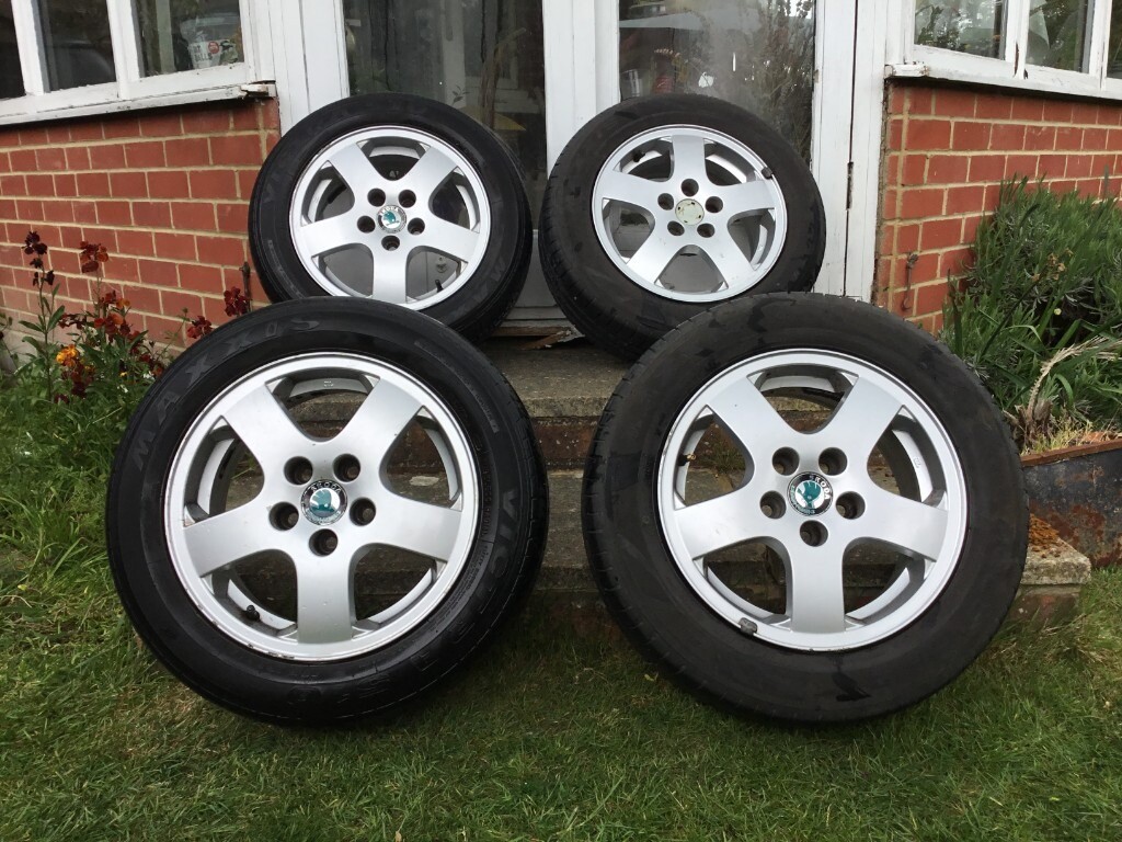 14" alloy wheels. Tyres 185/60 R14 82H. Wheels in good condition ...