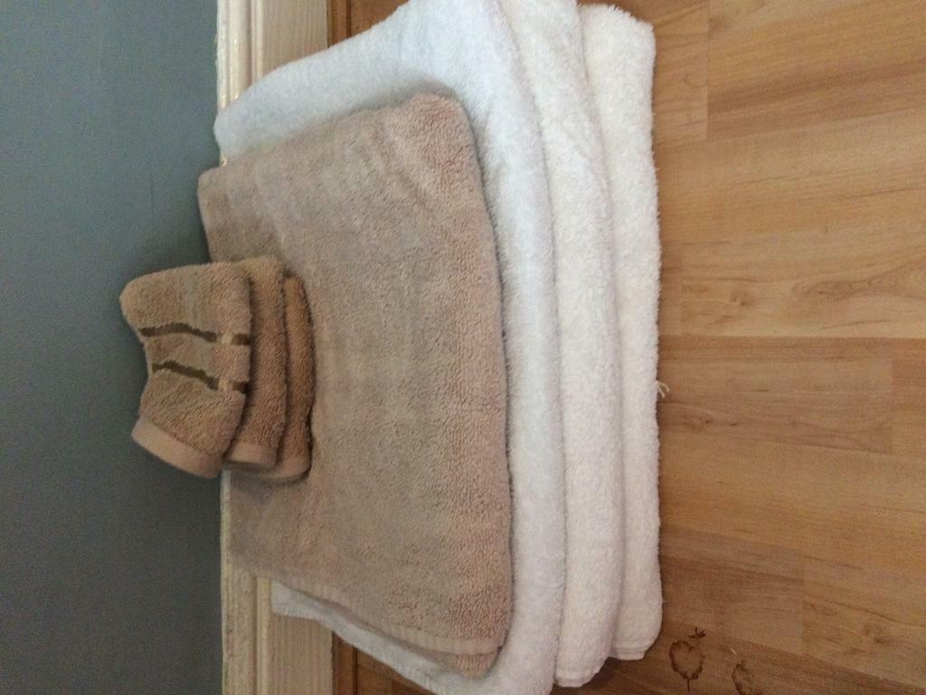 Bundles of towels in Chorlton, Manchester Gumtree