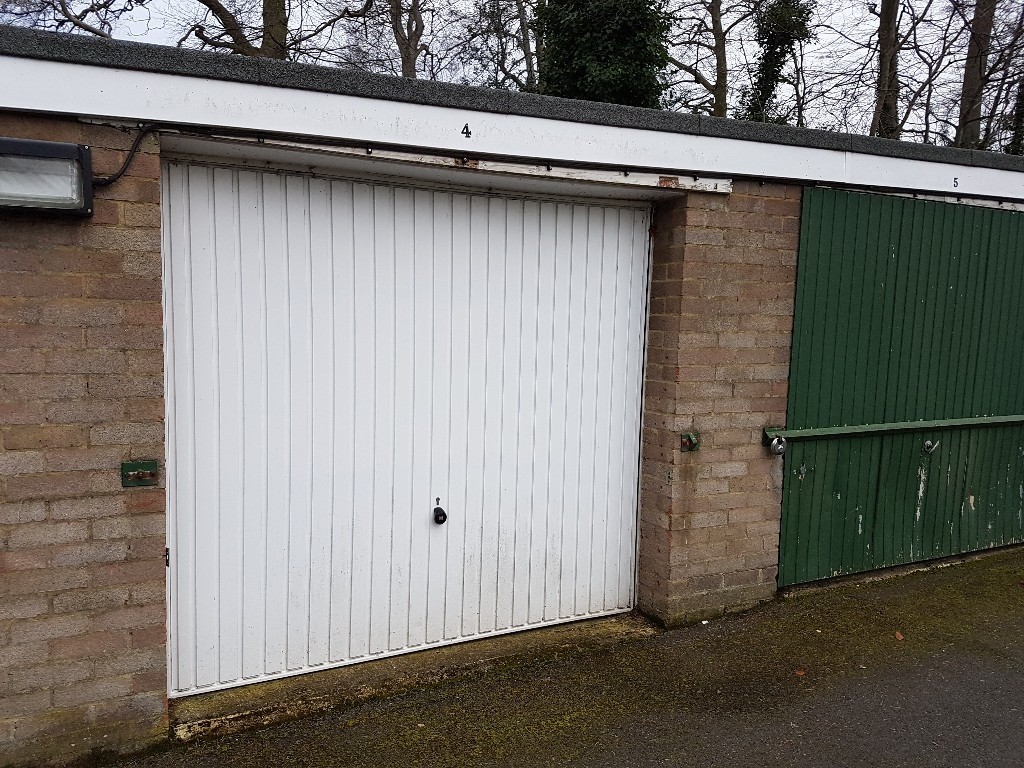 Lockup Garages To rent at Oakfield Court Pampisford Road South Croydon