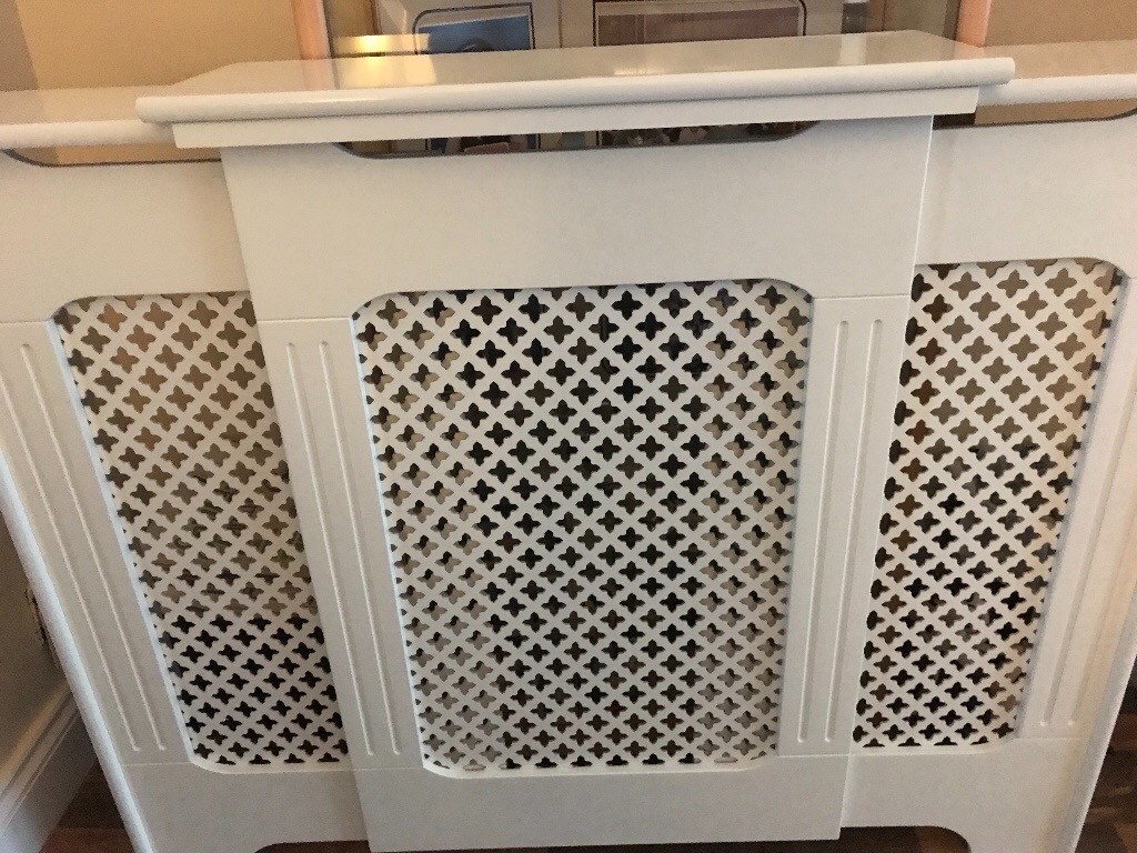 Cambridge Extendable White Radiator Cover in Paisley, Renfrewshire