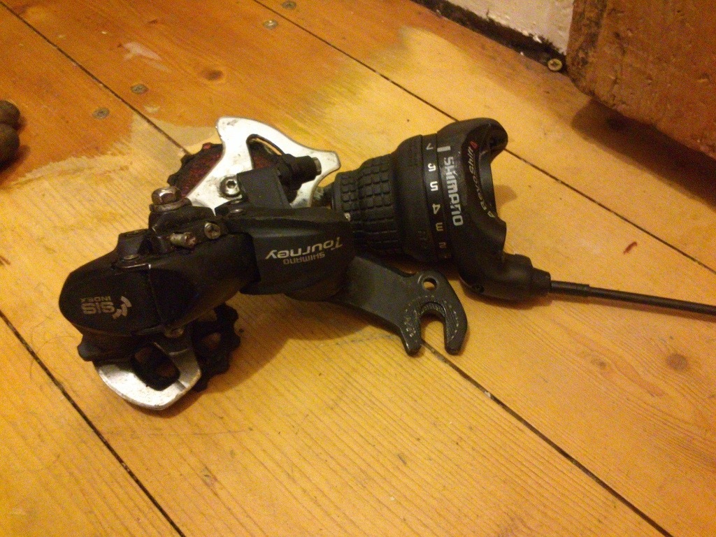 adjusting shimano gears front derailleur