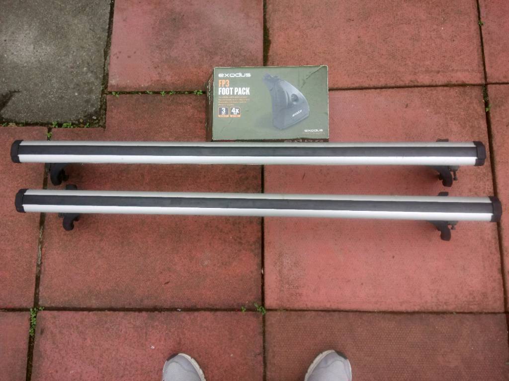 Exodus Aero Roof Bars and Exodus Footpack 3 in Bathgate, West Lothian