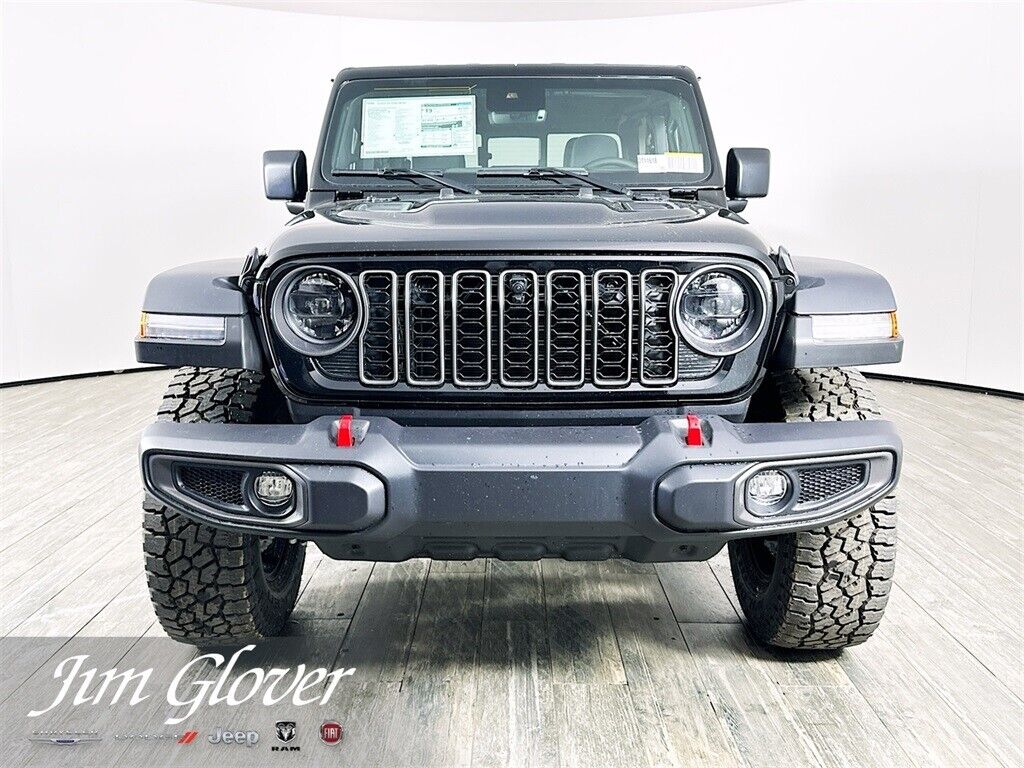 Owner 2024 Jeep Gladiator, Black Clearcoat with 14 Miles available now!