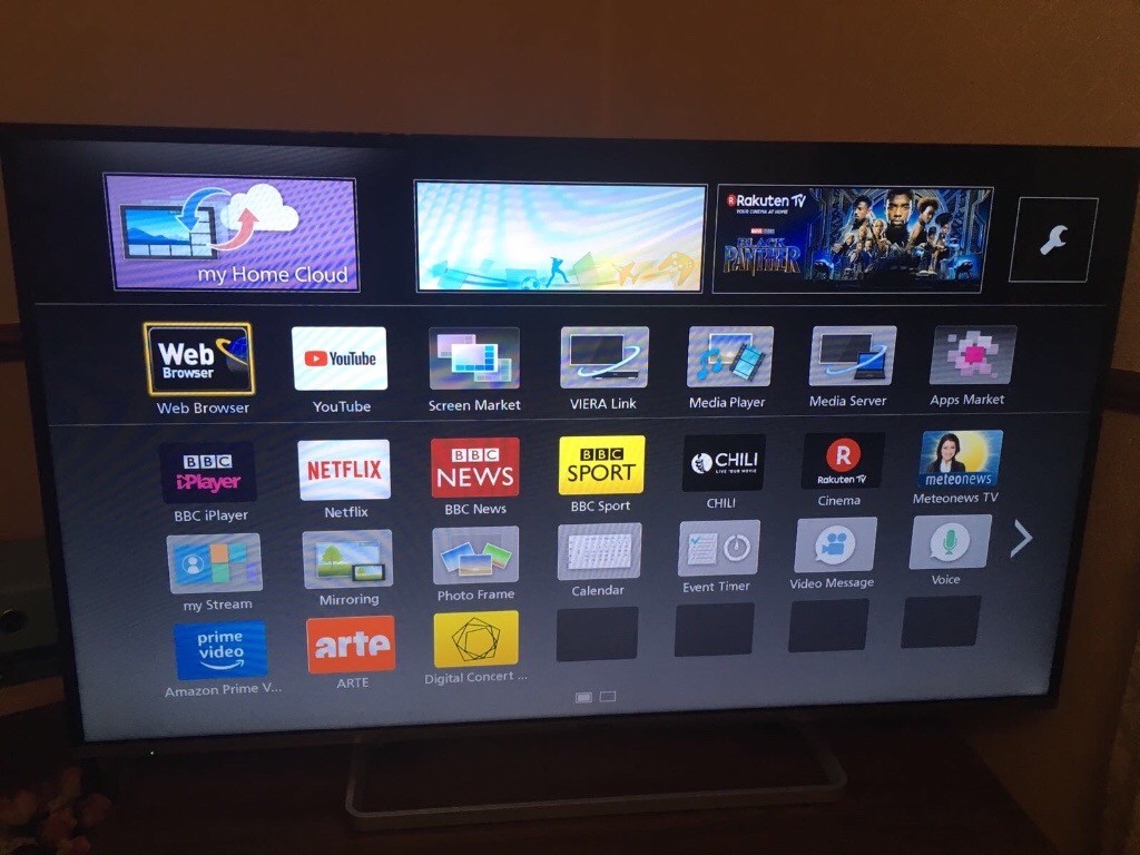 Panasonic Viera 50” full HD LED 4K SMART TV. in Huddersfield, West