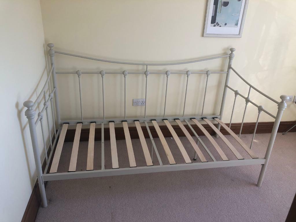 Single Cream Day Bed in Easingwold, North Yorkshire Gumtree