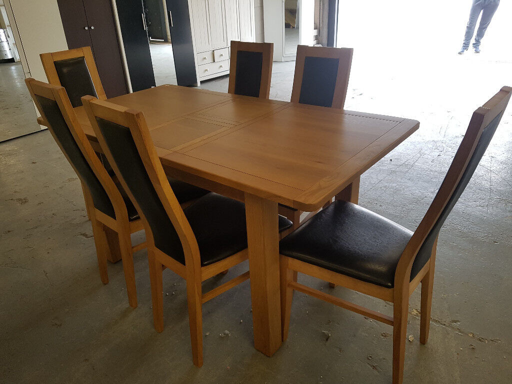 EX DISPLAY Solid Wood Dining Table and 6 Chairs Black 