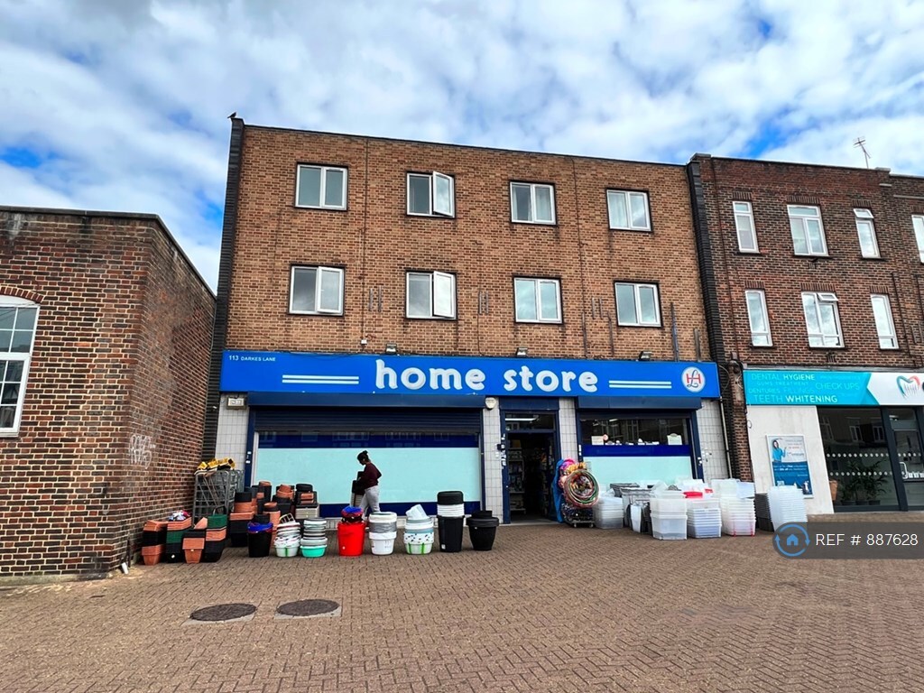 2 bedroom flat in Darkes Lane, Potters Bar, EN6 (2 bed) (887628) in