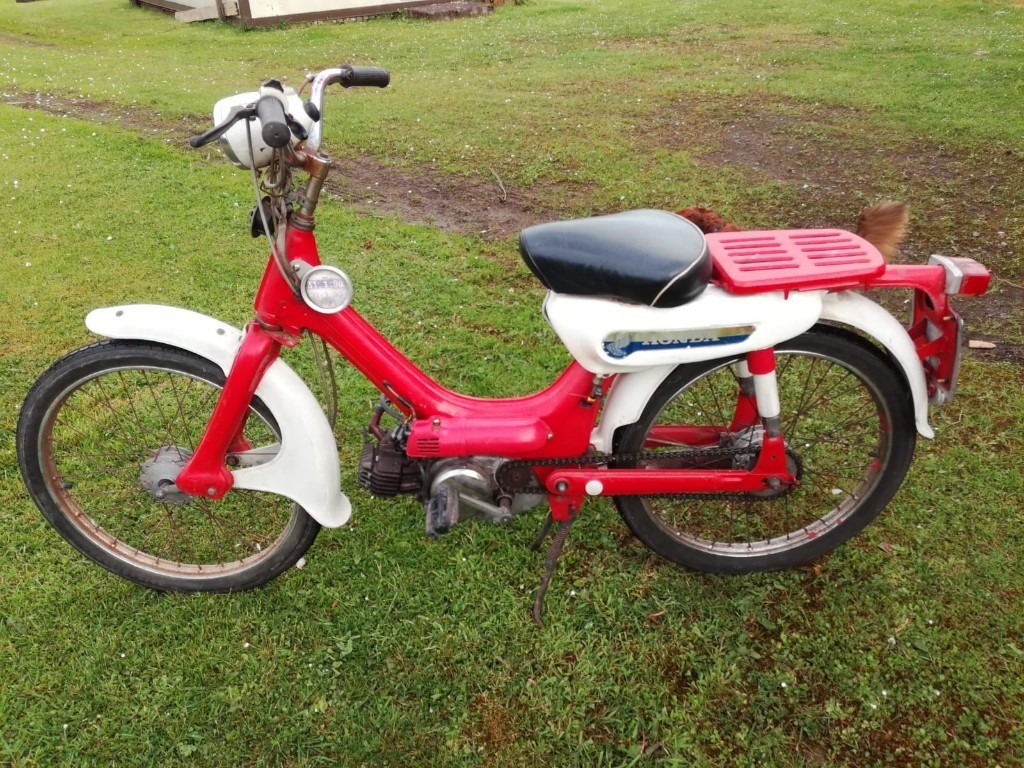 Honda pc50 pedal and pop moped scooter 1975 in Lisbellaw, County