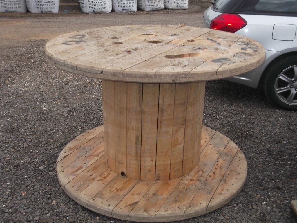 Large Wooden Heavy and Strong Cable Reel / Garden Table 1.3 Metre | in