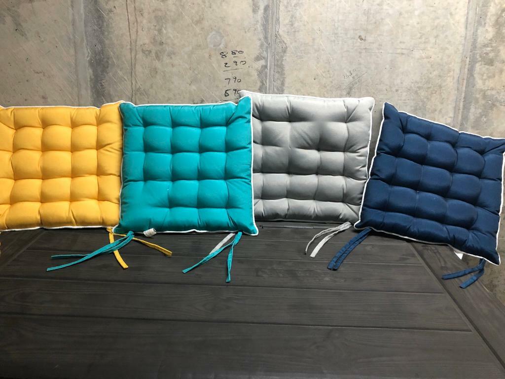 4 cushions seat pads for garden conservatory chairs in Lace Market