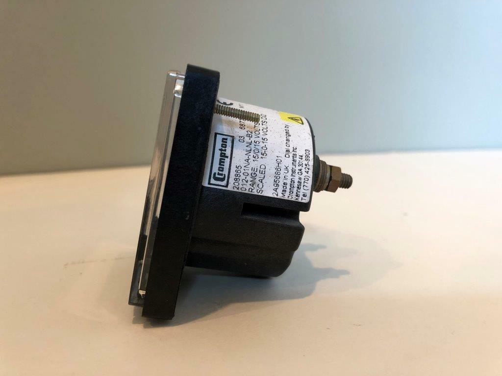 Crompton 012-01NA-NLNL-B2 Analog Panel Meter, 2-1/2