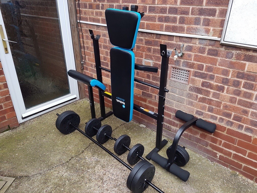 Weight bench and weights in BoltonuponDearne, South Yorkshire Gumtree