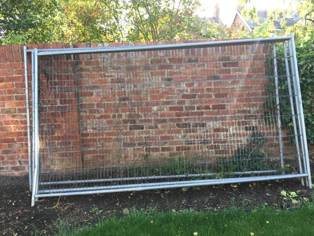 Heras Fence Panels c/w plastic Footings in StocktononTees, County