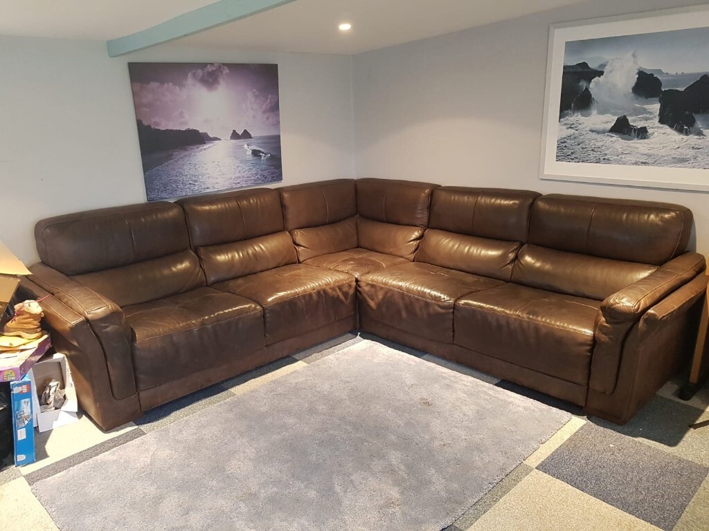 Quality Italian Leather Corner Sofa in Topsham, Devon Gumtree