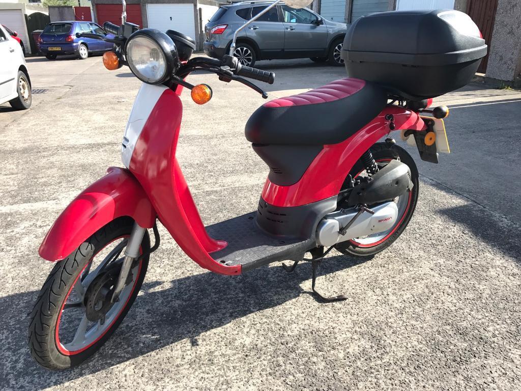  Honda  SGX50 SKY  Moped Scooter  50cc Good Condition in 