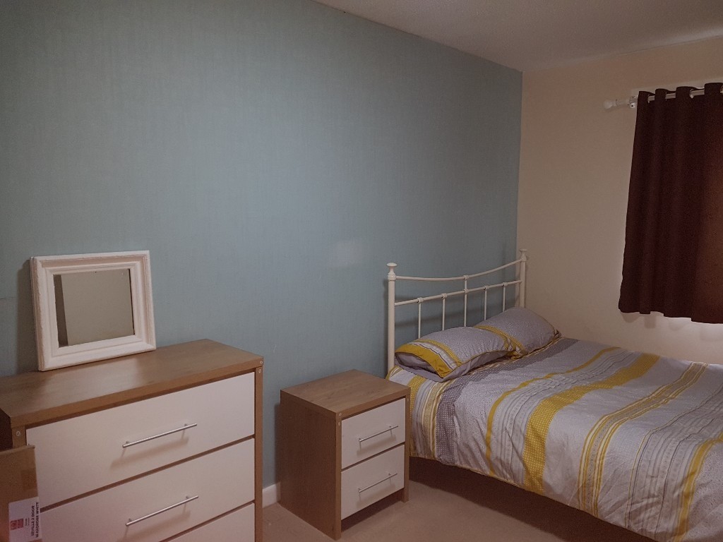 Large furnished room to rent in Westbury, Wiltshire Gumtree