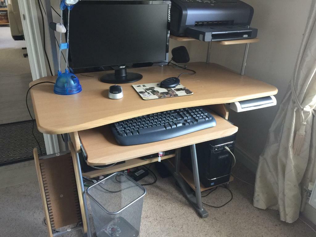 Computer desk and chair in Calne, Wiltshire Gumtree